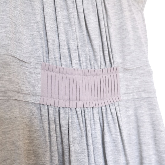 BCBG MAXAZRIA Light Gray / One Piece Summer Dress - Picture 5 of 8